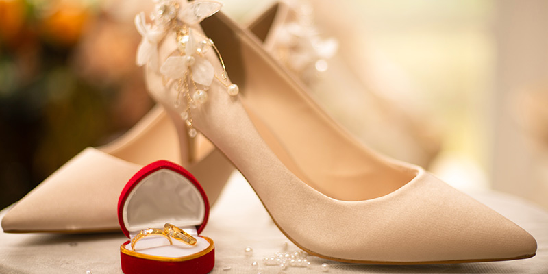 Trang điểm cô dâu nhẹ nhàng, tinh tế