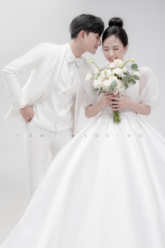 Ảnh cưới Hàn Quốc chụp studio