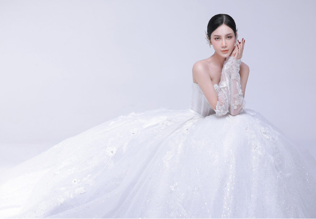 Trang điểm cô dâu nhẹ nhàng