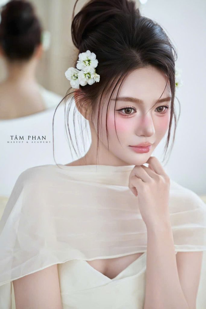 Các layout make cô dâu tại Tâm Studio