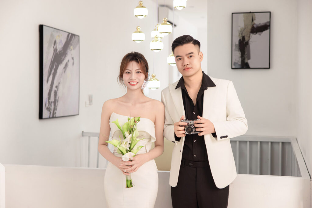 Bạn có một lời mời đám cưới của Hòa ❤ Long