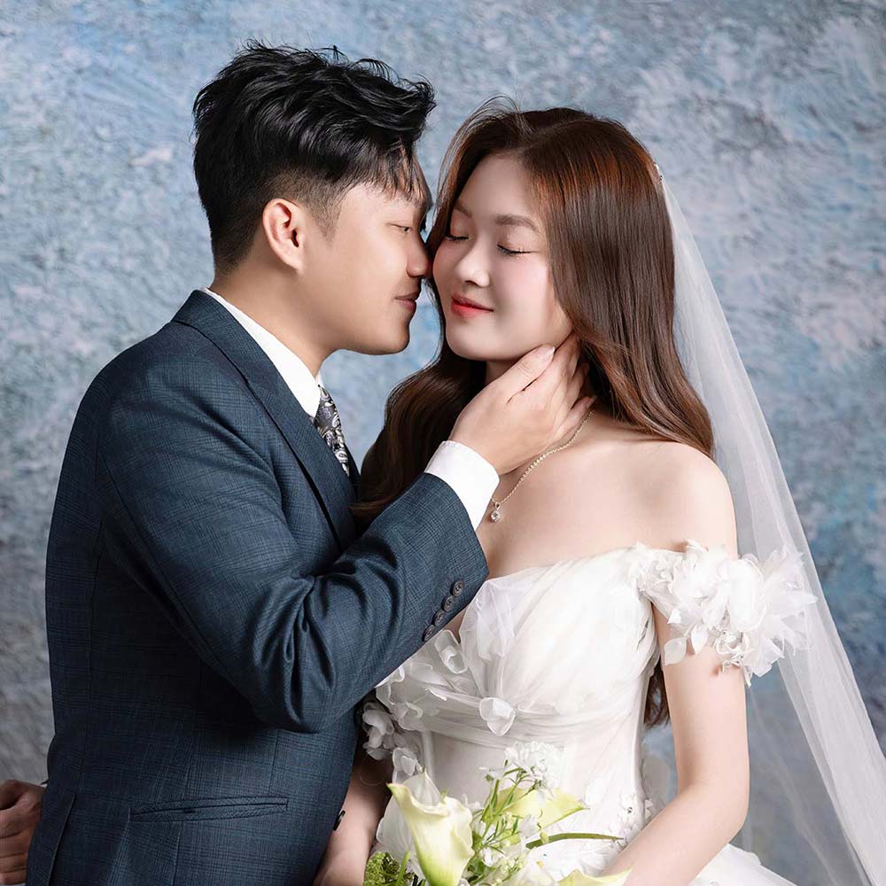 Bạn có một lời mời đám cưới của Quang ❤ Hương
