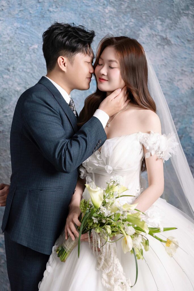 Bạn có một lời mời đám cưới của Quang ❤ Hương