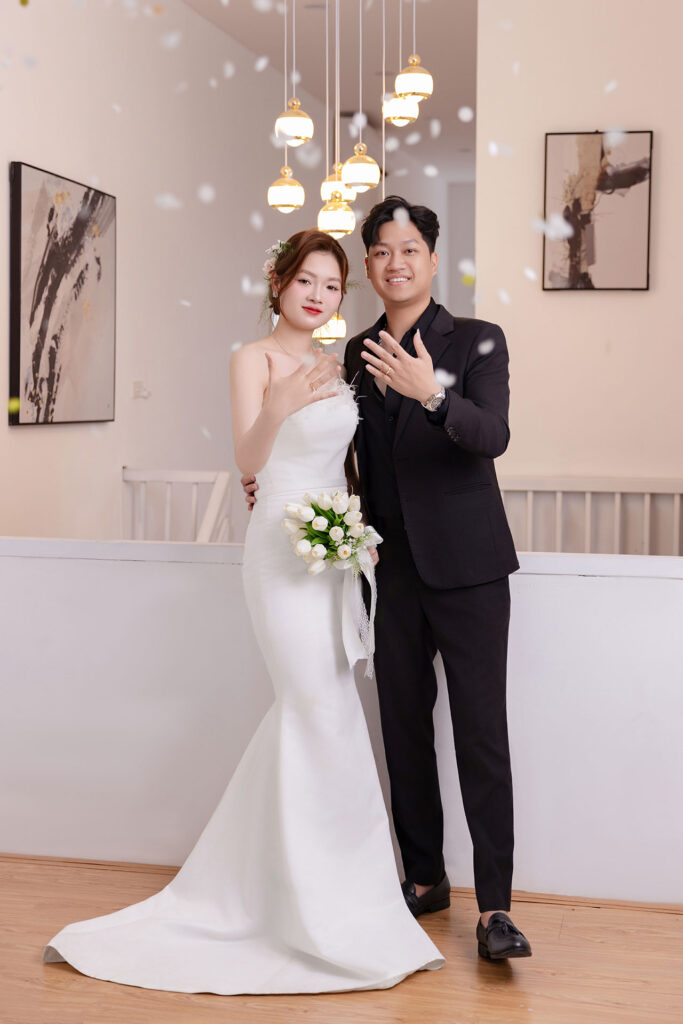 Bạn có một lời mời đám cưới của Quang ❤ Hương