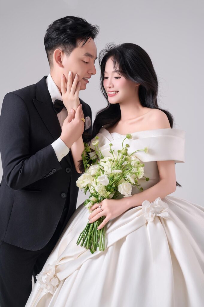 Bạn có một lời mời đám cưới của Linh ❤ Sơn