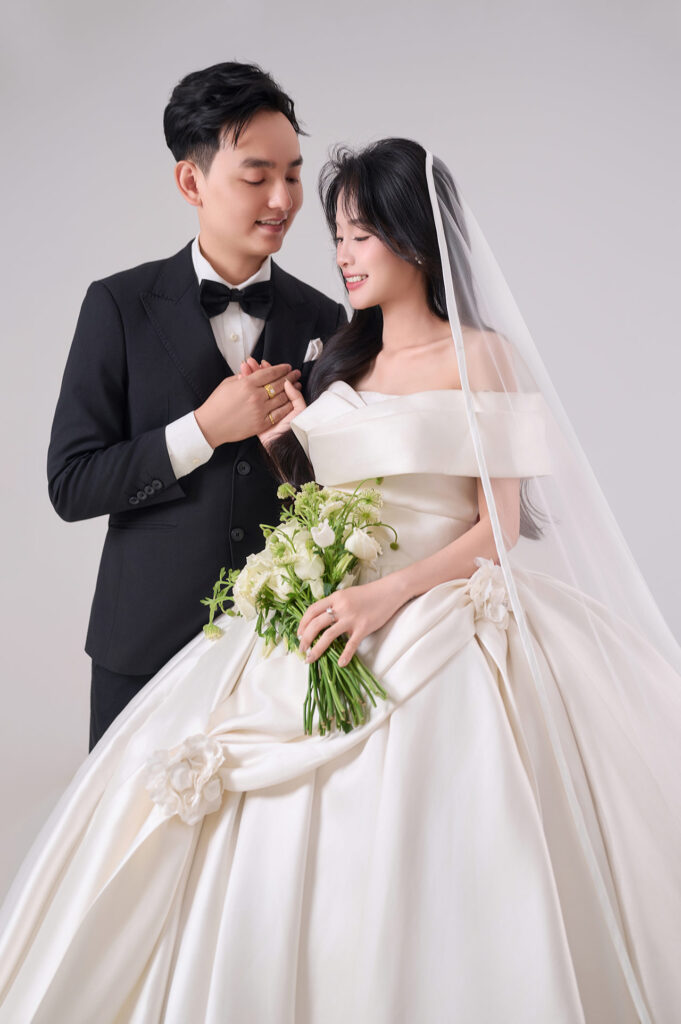 Bạn có một lời mời đám cưới của Linh ❤ Sơn