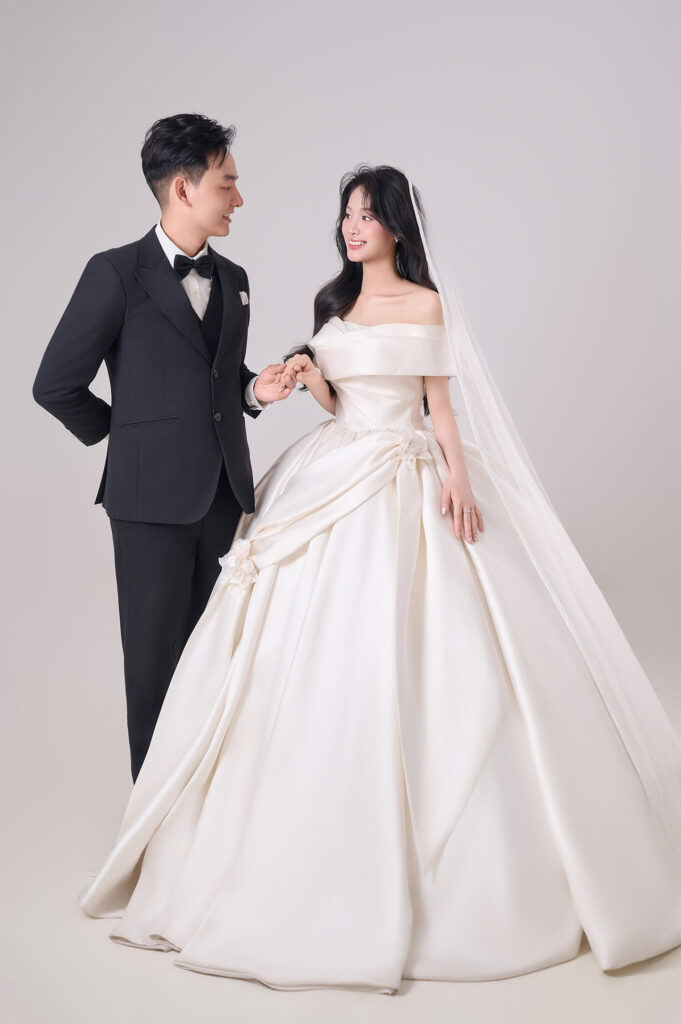 Bạn có một lời mời đám cưới của Linh ❤ Sơn