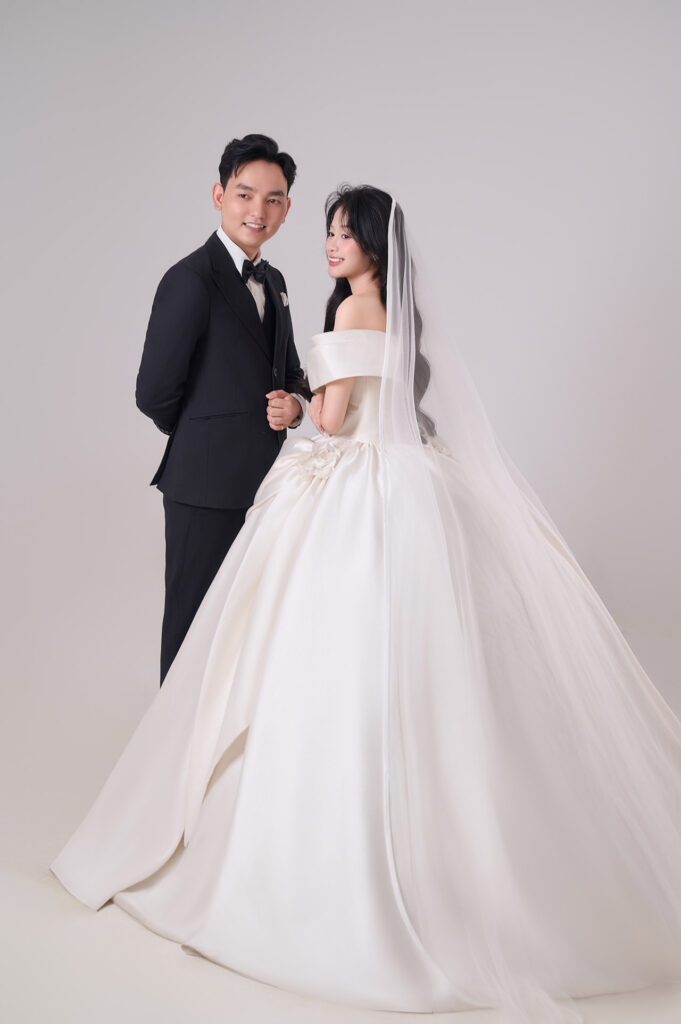 Bạn có một lời mời đám cưới của Linh ❤ Sơn