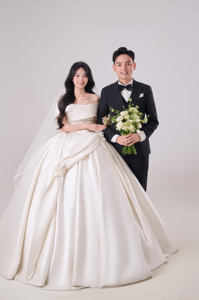 Bạn có một lời mời đám cưới của Linh ❤ Sơn