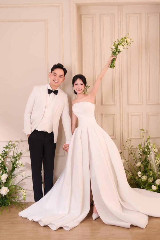 Bạn có một lời mời đám cưới của Linh ❤ Sơn