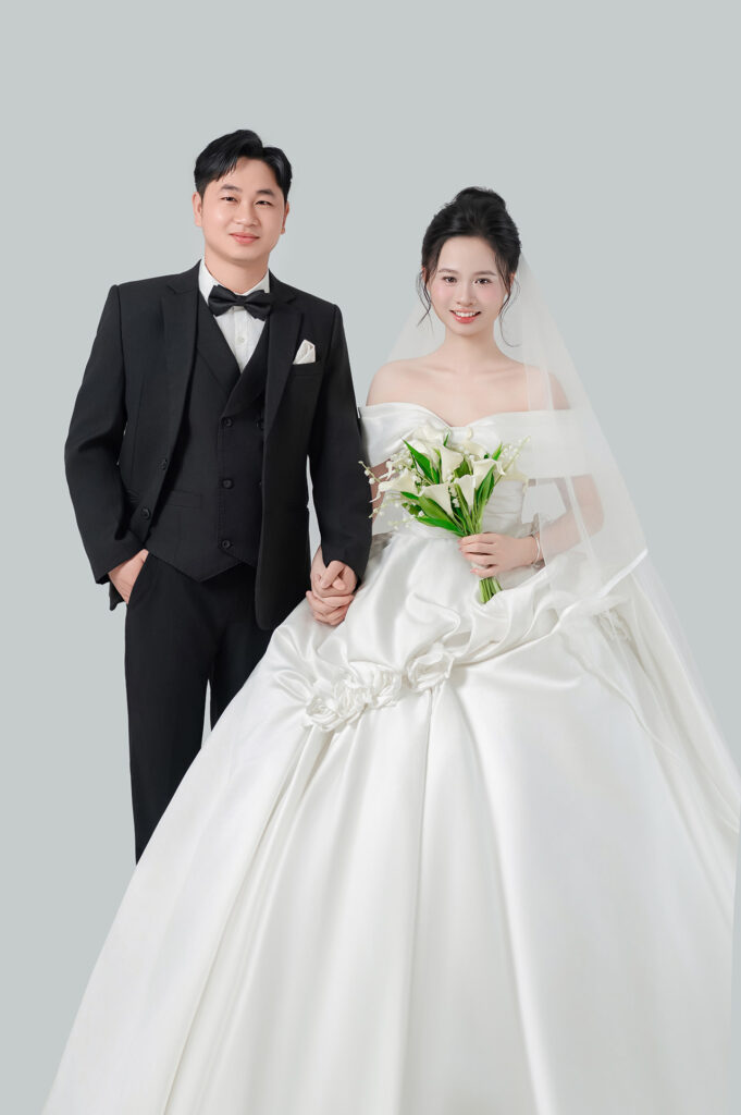 Bạn có một lời mời đám cưới của Hưng ❤ Dung