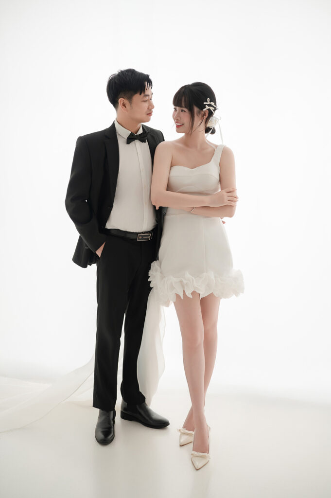 Bạn có một lời mời đám cưới của Hưng ❤ Dung